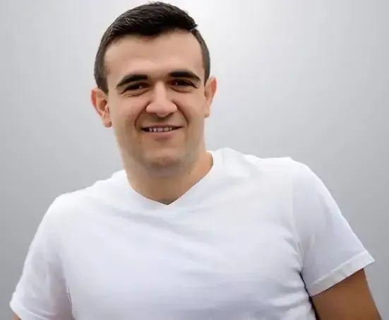 Allan Khazak